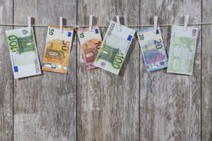 Важни клаузи в договор за кредитна карта
