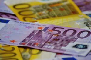 Кредит до 400 евро с лошо ЦКР до заплата