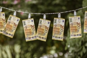 Кредити онлайн с лошо ЦКР и одобрение веднага до 1500 евро